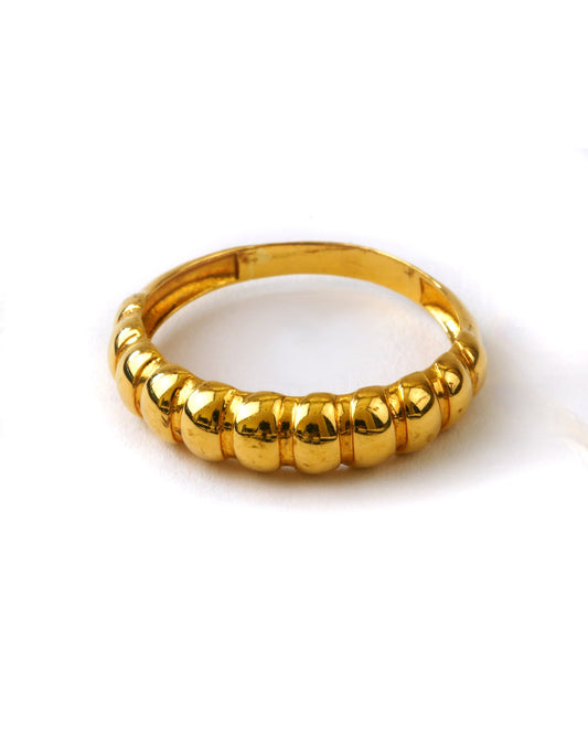 18K Yellow Gold Beaded Crown Ring